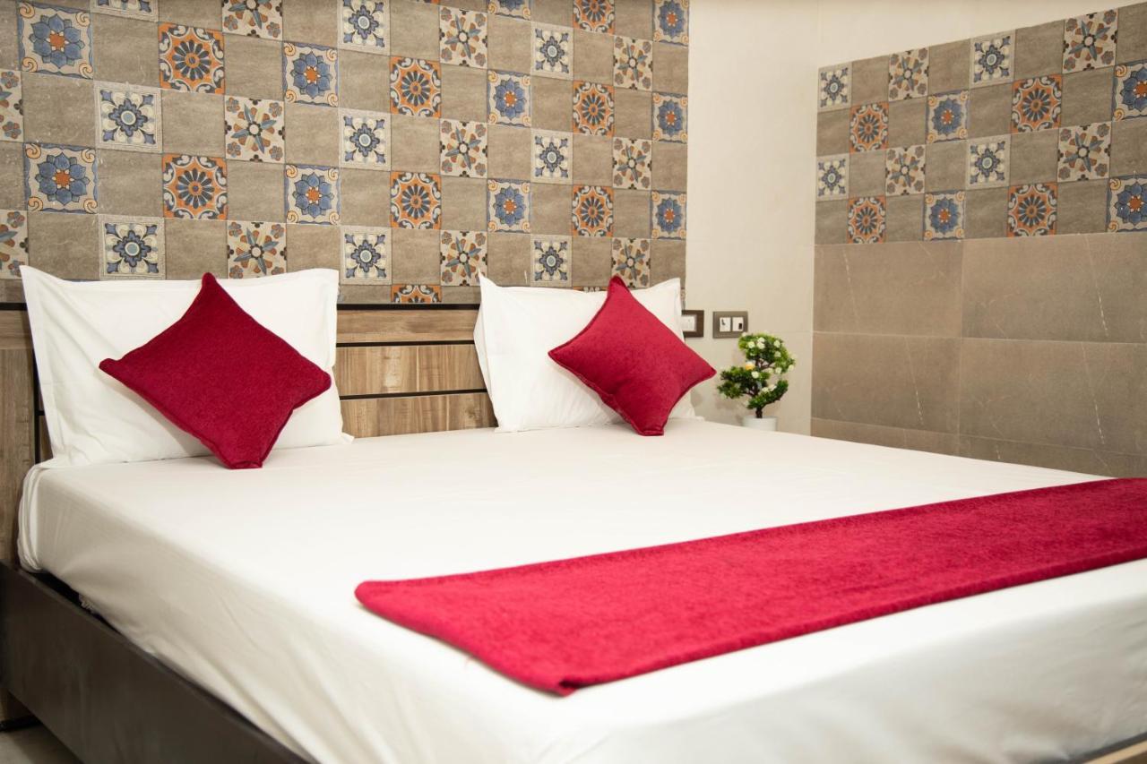 Hotel Ganesh Palace Rāmeswaram Zewnętrze zdjęcie