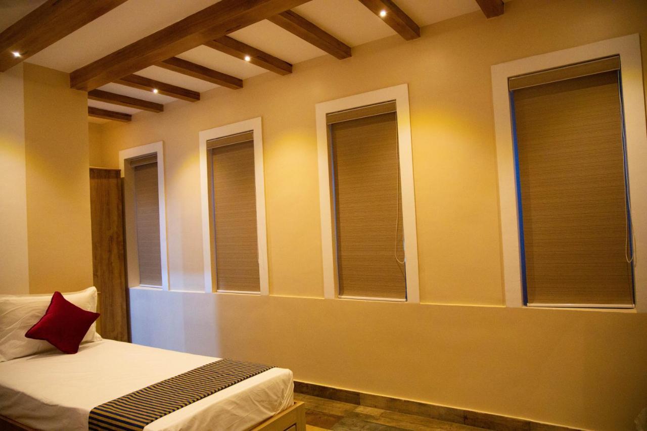 Hotel Ganesh Palace Rāmeswaram Zewnętrze zdjęcie