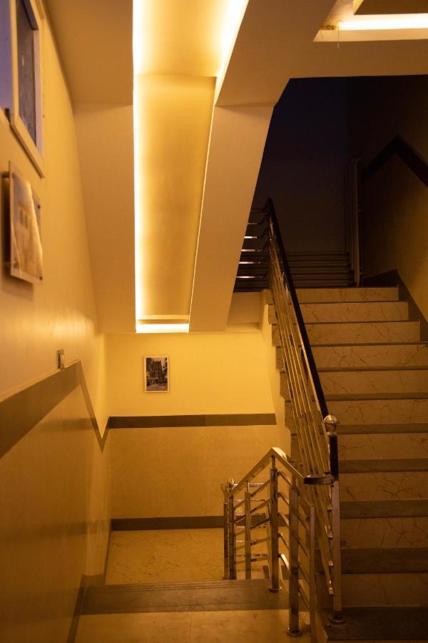Hotel Ganesh Palace Rāmeswaram Zewnętrze zdjęcie